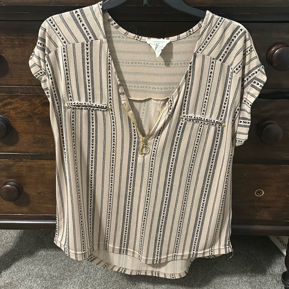 Women’s Top